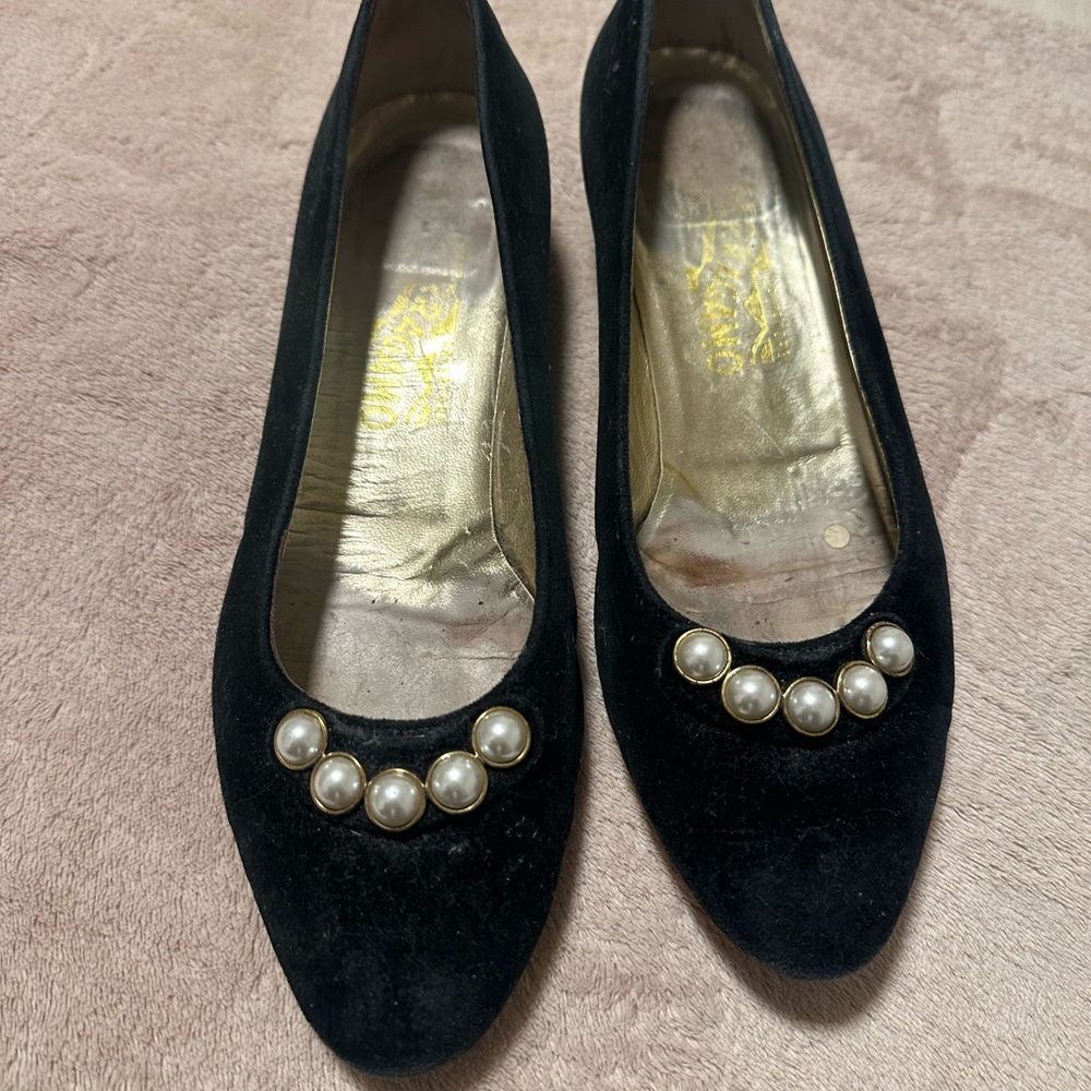 Ferragamo Black Velvet Women's Shoes Size 8
